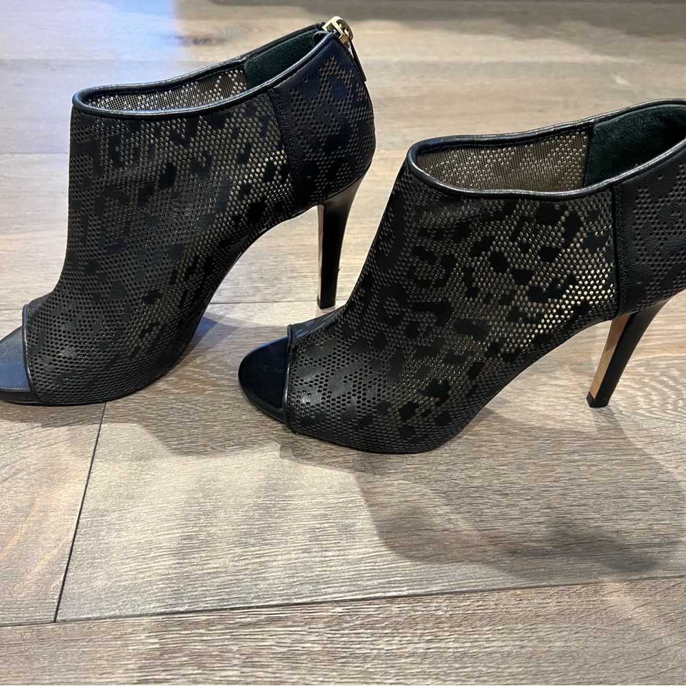 JIMMY CHOO Hector Laser-cut Leather Ankle Boots.  36.5. Great condition!